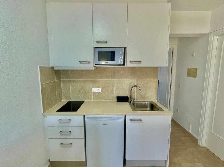 Pura Vida Apartamento Con Piscina Cala'N Blanes  ภายนอก รูปภาพ