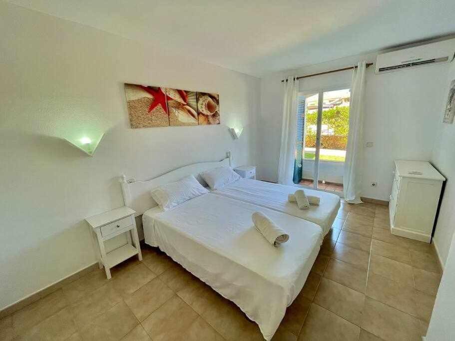 Pura Vida Apartamento Con Piscina Cala'N Blanes  ภายนอก รูปภาพ