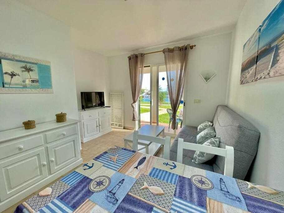 Pura Vida Apartamento Con Piscina Cala'N Blanes  ภายนอก รูปภาพ