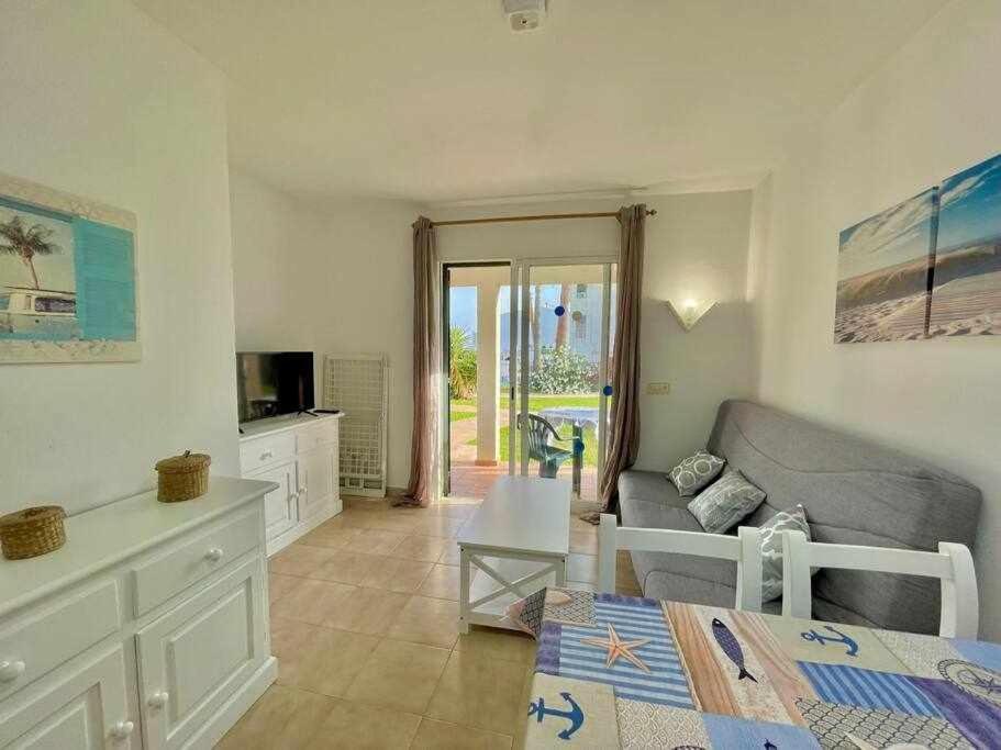 Pura Vida Apartamento Con Piscina Cala'N Blanes  ภายนอก รูปภาพ